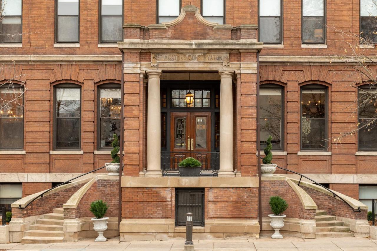 Celeste Of St Paul Saint Paul Exterior photo